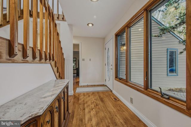 28 HARRIS CIR, Newark, DE 19711