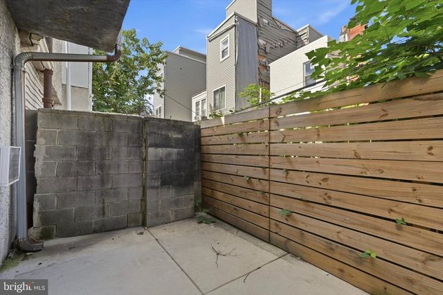 1526 S LAMBERT ST, Philadelphia, PA 19146
