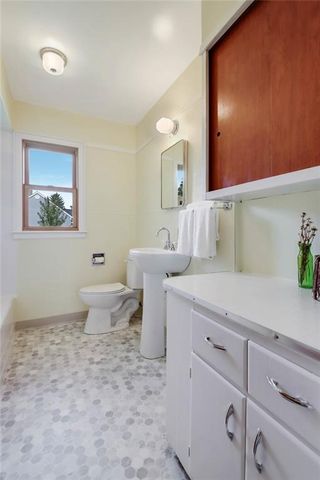 303 S Wisconsin Avenue, Rice Lake, WI 54868