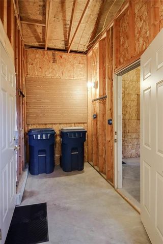 303 S Wisconsin Avenue, Rice Lake, WI 54868