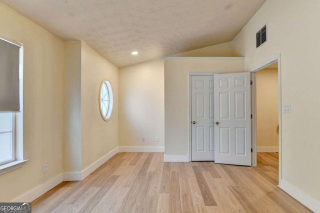 486 Berckman Drive NW, Lilburn, GA 30047
