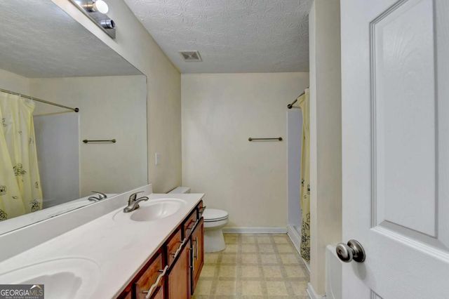 486 Berckman Drive NW, Lilburn, GA 30047