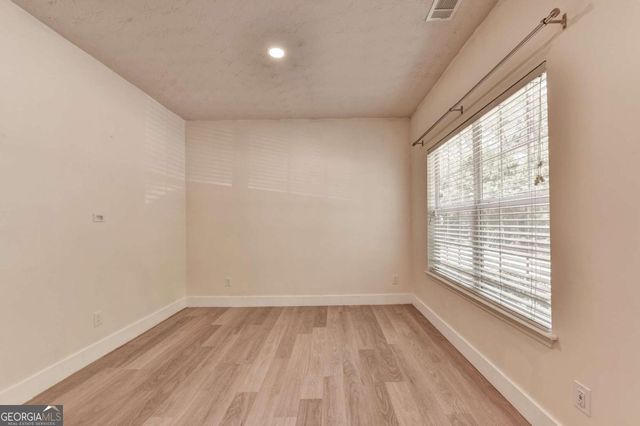 486 Berckman Drive NW, Lilburn, GA 30047