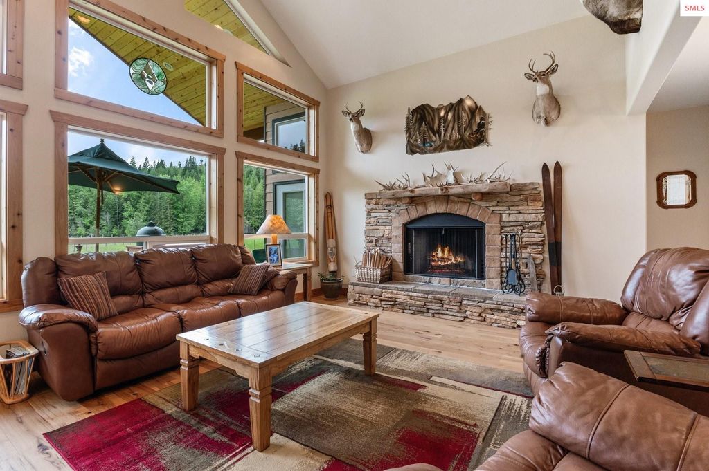 88 Fenway Drive, Sagle, ID 83860 photo 5