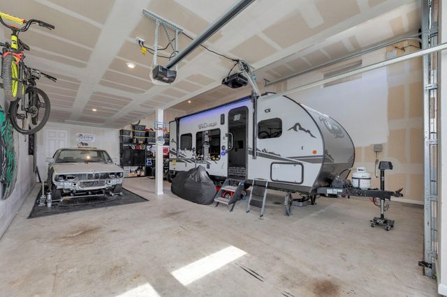 20704 John Gill DR, Manor, TX 78653