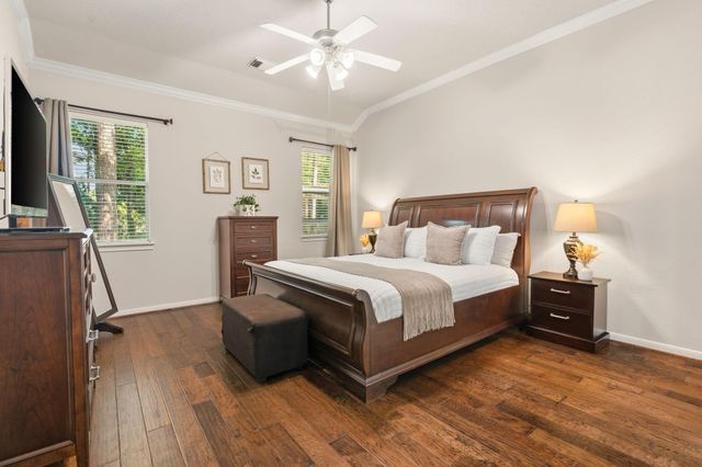 74 S Archwyck Circle, The Woodlands, TX 77382