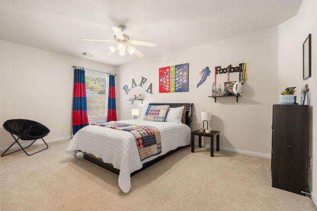 74 S Archwyck Circle, The Woodlands, TX 77382