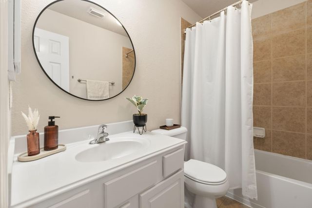 74 S Archwyck Circle, The Woodlands, TX 77382