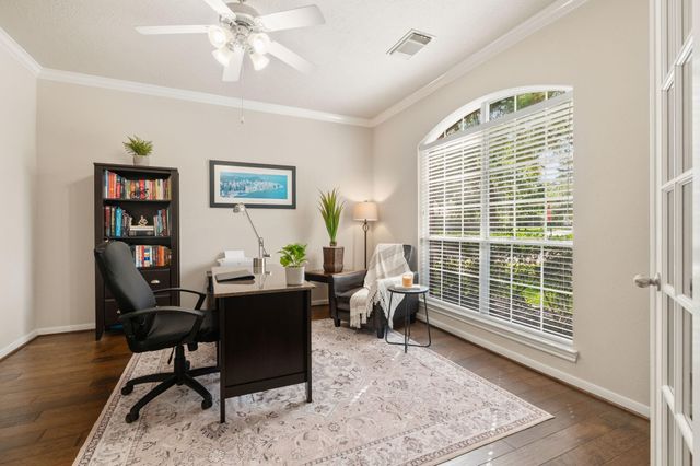 74 S Archwyck Circle, The Woodlands, TX 77382