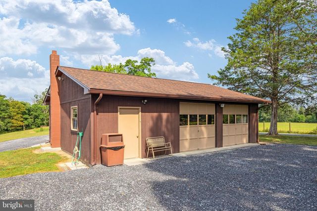 101 NELSON RD, Strasburg, VA 22657