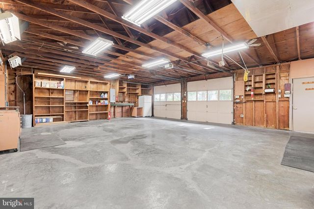 101 NELSON RD, Strasburg, VA 22657