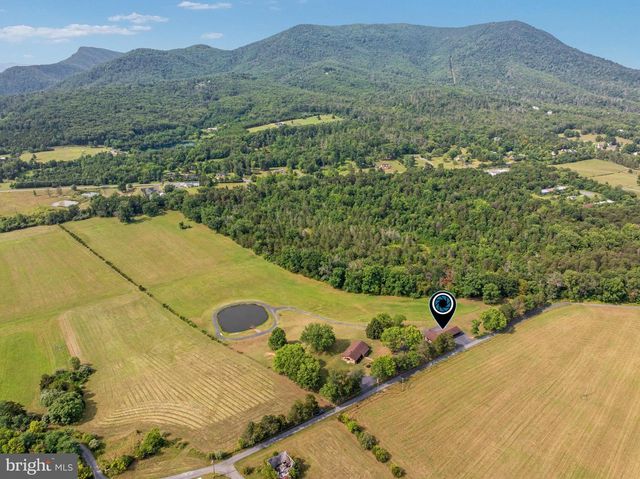 101 NELSON RD, Strasburg, VA 22657