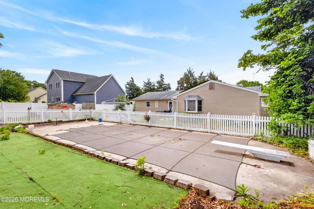 143 Beverly Boulevard, Brick, NJ 08724