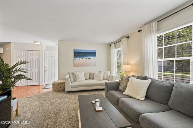 37 Racquet Road, Wall, NJ 07719