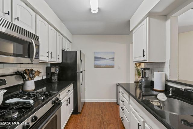 37 Racquet Road, Wall, NJ 07719