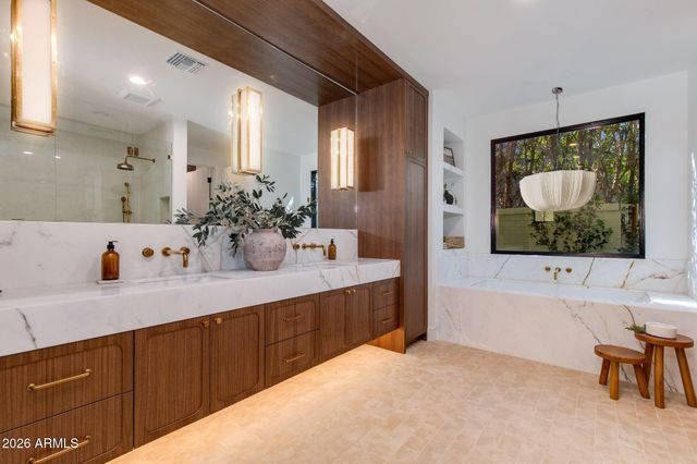 4549 E Calle Ventura --, Phoenix, AZ 85018