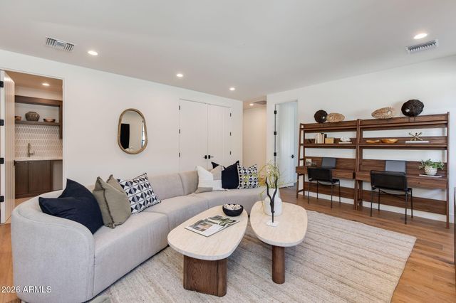 4549 E Calle Ventura --, Phoenix, AZ 85018
