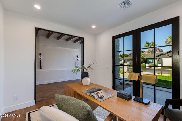 4549 E Calle Ventura --, Phoenix, AZ 85018