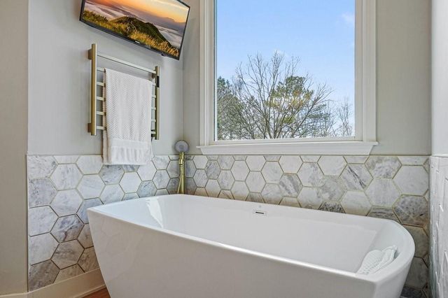 120 Sweetwater Creek Trail, Canton, GA 30114