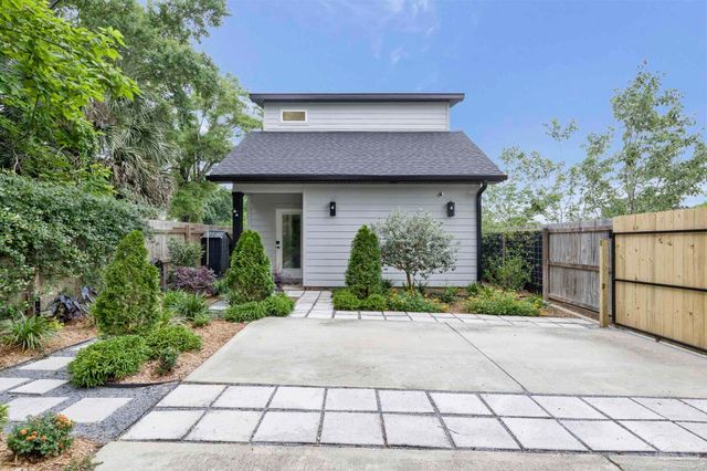 1132 N I St, Pensacola, FL 32501
