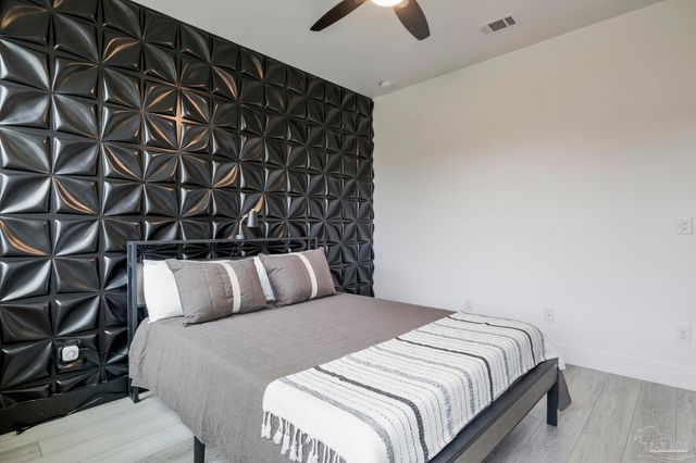 1132 N I St, Pensacola, FL 32501