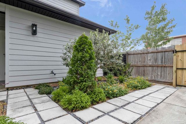 1132 N I St, Pensacola, FL 32501