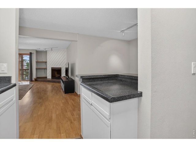 2992 Shadow Creek Dr 212, Boulder, CO 80303