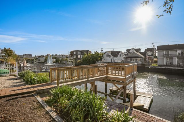 87 Old Dam Road, Fairfield, CT 06824