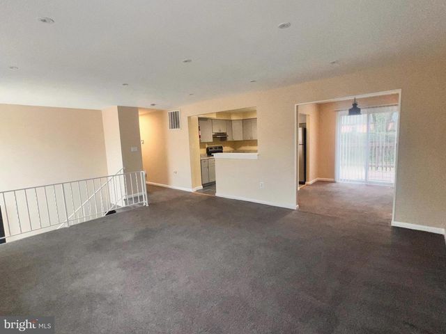 1400 IRON FORGE RD, District Heights, MD 20747