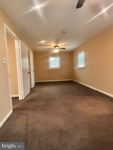 1400 IRON FORGE RD, District Heights, MD 20747