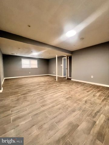 1400 IRON FORGE RD, District Heights, MD 20747