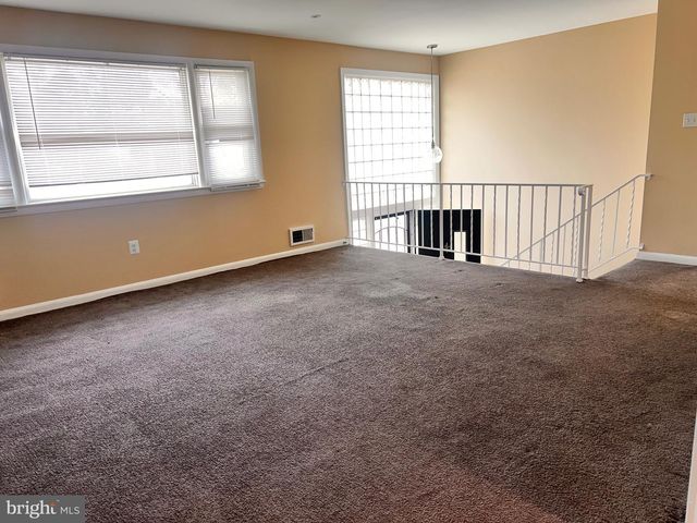 1400 IRON FORGE RD, District Heights, MD 20747