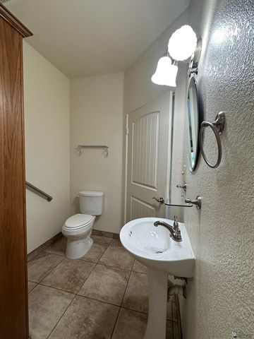 13430 S Brentwood Way, Yuma, AZ 85367