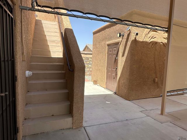 13430 S Brentwood Way, Yuma, AZ 85367
