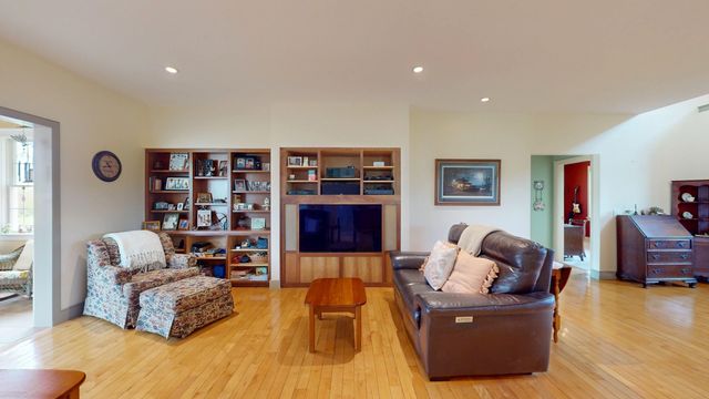 1276 Swinton Road, Bridport, VT 05734