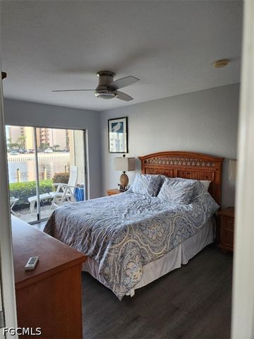 1932 SE 43rd ST 128, Cape Coral, FL 33904