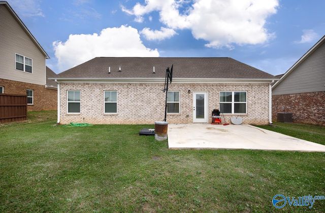 274 Maggie Mance Lane, Harvest, AL 35749