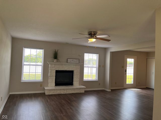 7907 Wildwood Farms Lane, Indianapolis, IN 46239