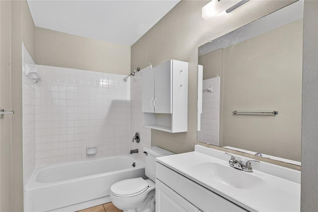 30034 TAVARES RIDGE BOULEVARD 1, Tavares, FL 32778