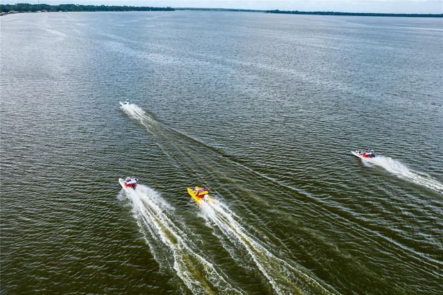 30034 TAVARES RIDGE BOULEVARD 1, Tavares, FL 32778