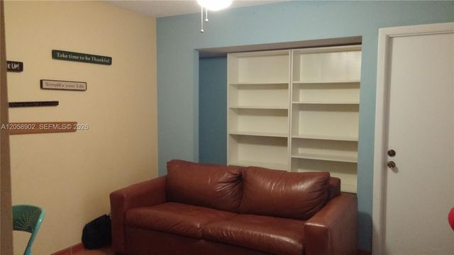 3917 Adra Ave E-46A, Doral, FL 33178