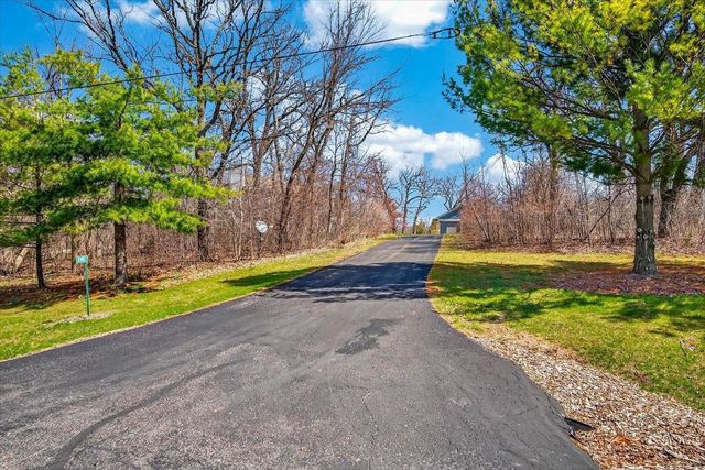 2082 Tower Drive, Stoughton, WI 53589