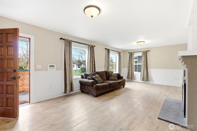 1027 Wetmore, Everett, WA 98201