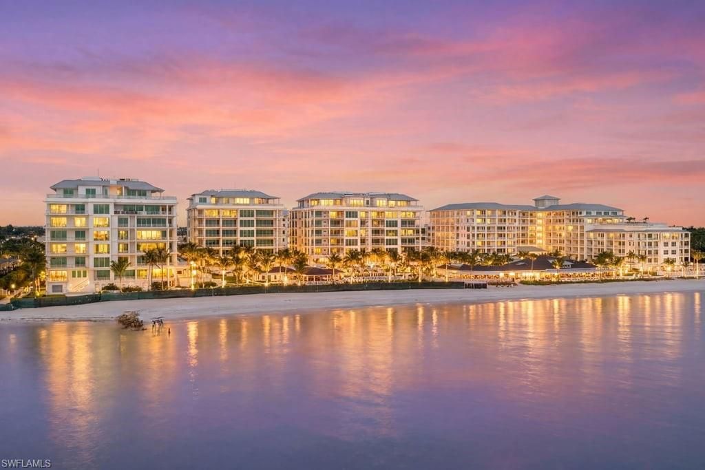 901 GULF SHORE BLVD N C-304, NAPLES, FL 34102 — exterior
