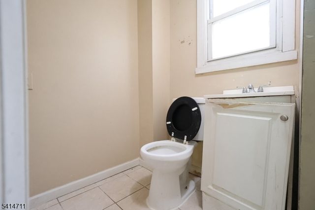 273 S 18Th St, Newark City, NJ 07103