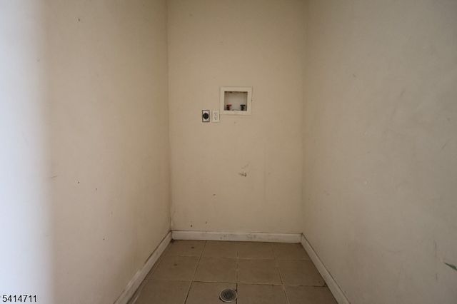 273 S 18Th St, Newark City, NJ 07103