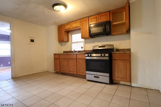 273 S 18Th St, Newark City, NJ 07103