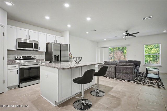 3231 PENNY COVE Lane, Jacksonville, FL 32218