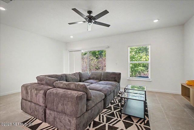 3231 PENNY COVE Lane, Jacksonville, FL 32218