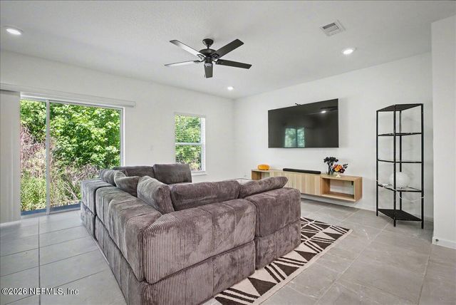 3231 PENNY COVE Lane, Jacksonville, FL 32218